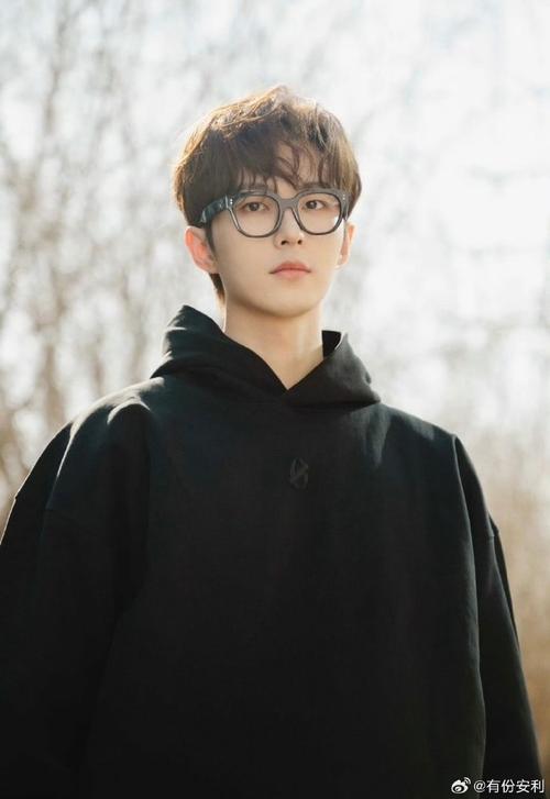 #花间令男二撞脸李准基#